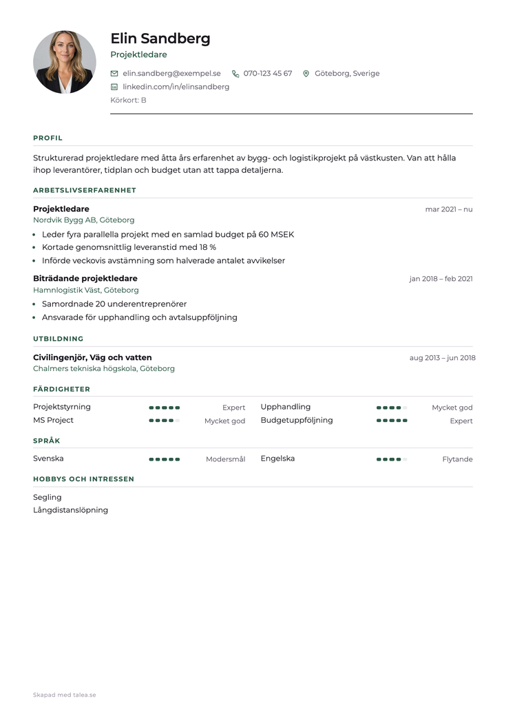 CV i mallen Akademisk — utländsk utbildning med land, år och svensk motsvarighet