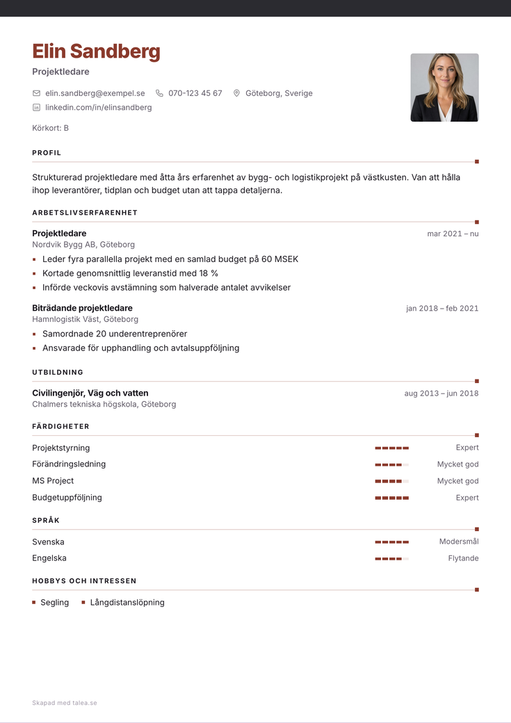 Gratis CV-mall Ribba – Mörk toppremsa och hårlinjer med kvadratända. Enspaltig och ATS-säker.